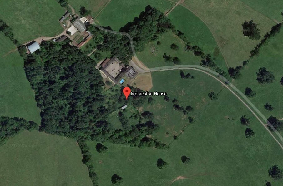 280809 mooresfort house